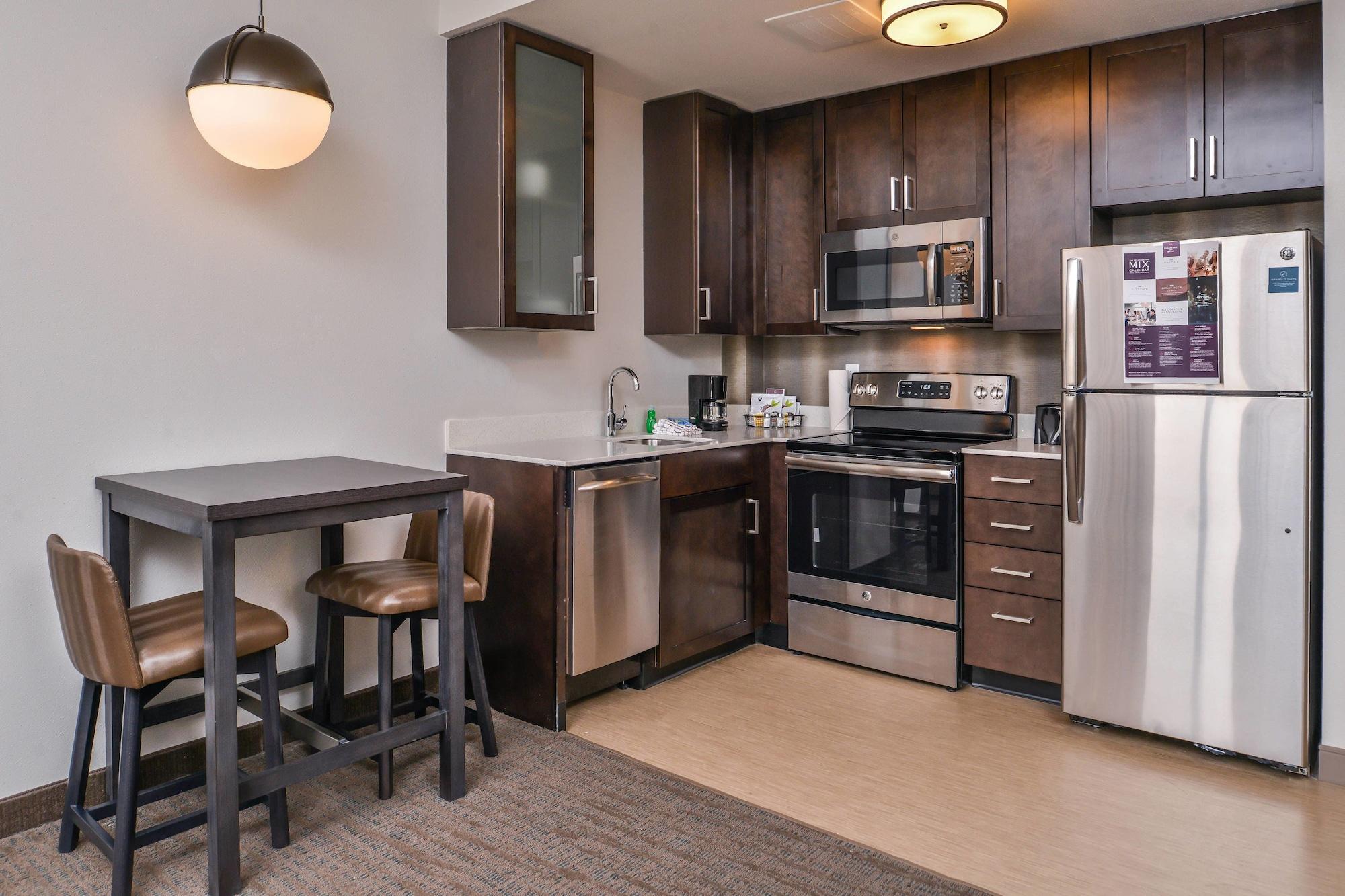 Residence Inn By Marriott Charlotte Northlake Bagian luar foto