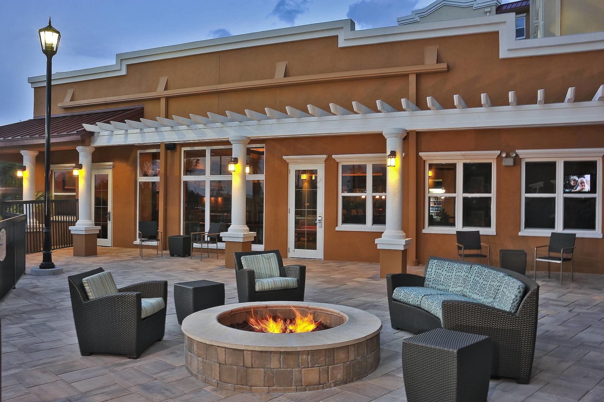 Residence Inn By Marriott Charlotte Northlake Bagian luar foto