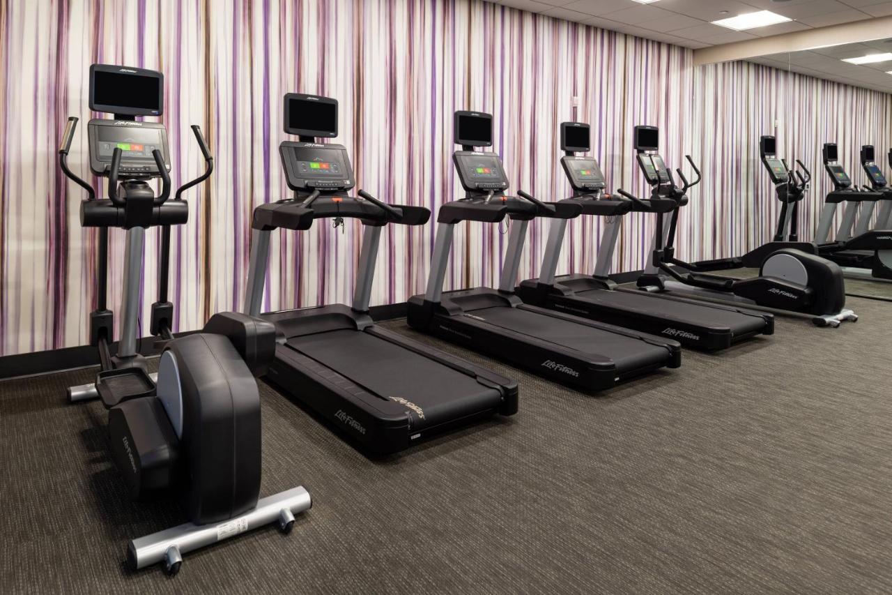 Residence Inn By Marriott Charlotte Northlake Bagian luar foto