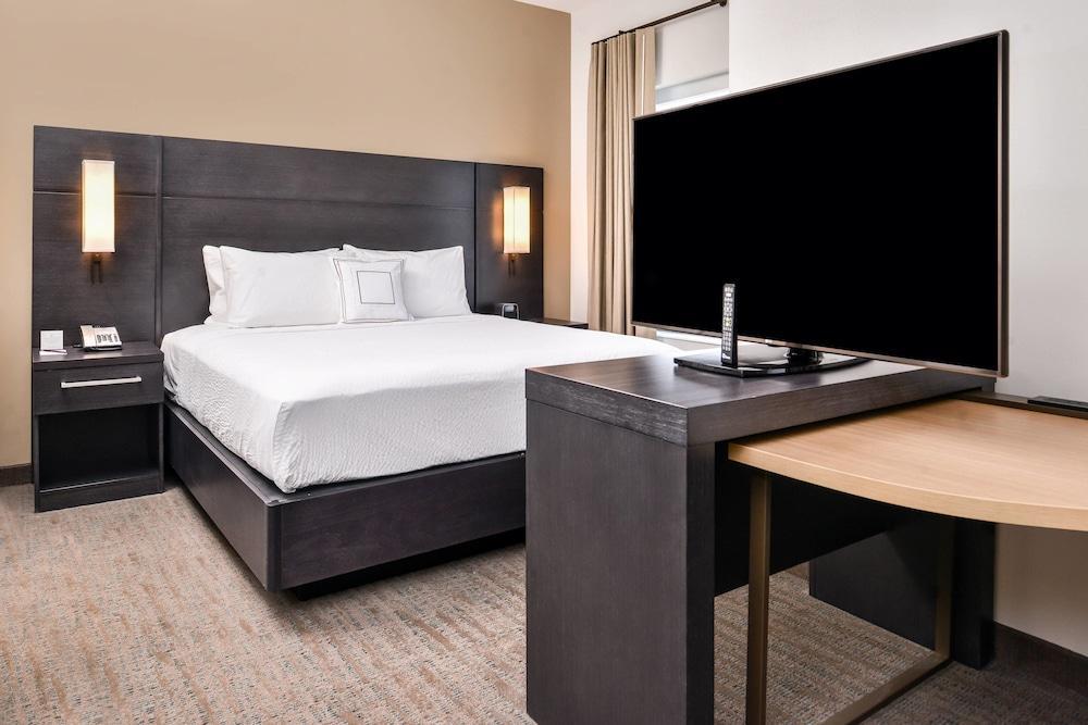 Residence Inn By Marriott Charlotte Northlake Bagian luar foto